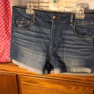 American Eagle, super stretch size 16 shorts